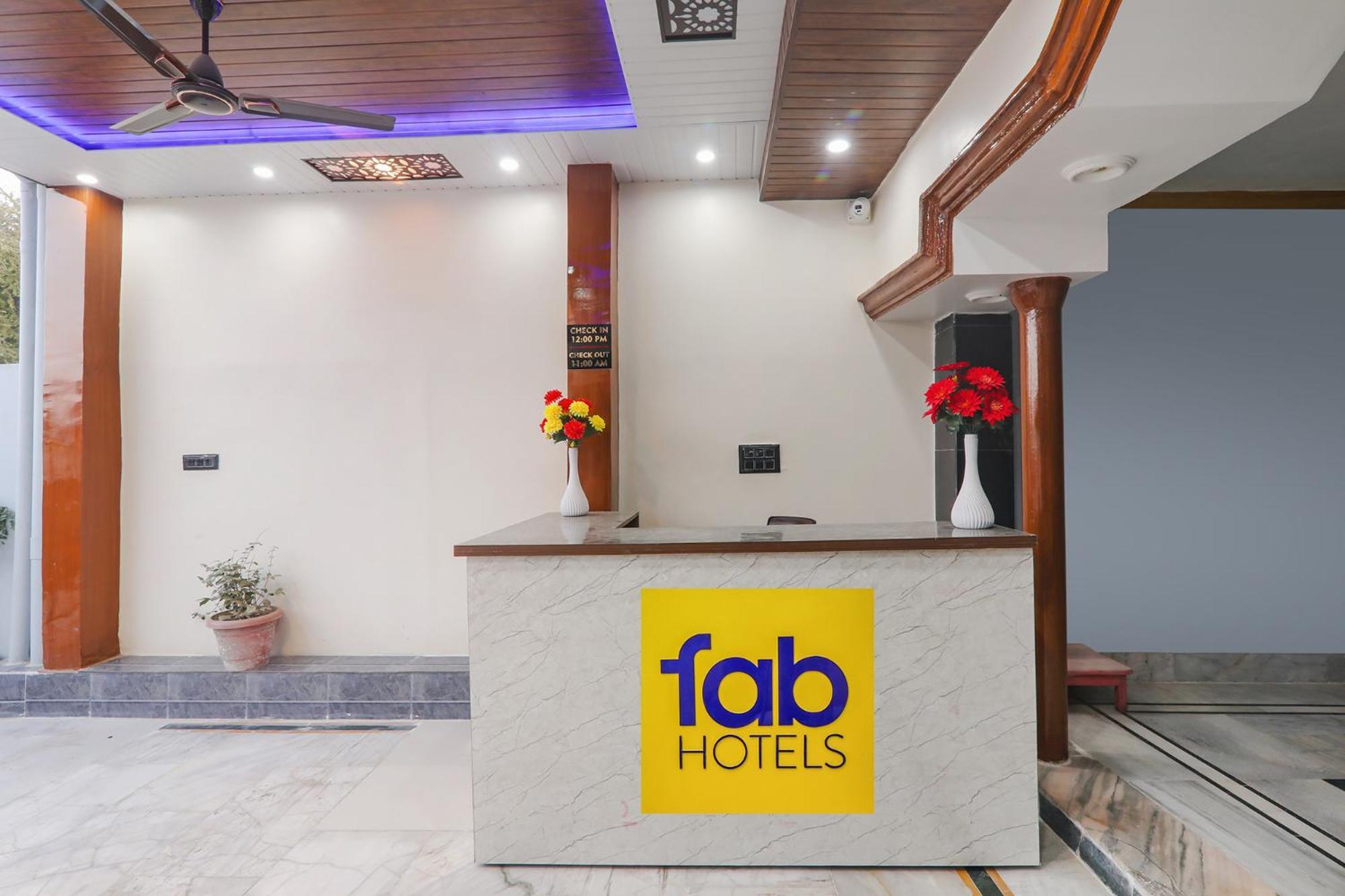 Fabexpress Awadh Inn - 400M From Shri Ram Janam Bhumi Ayodhya المظهر الخارجي الصورة